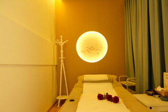 北京海淀区日式指压的寂静美学：在按压中听见雪落的声音